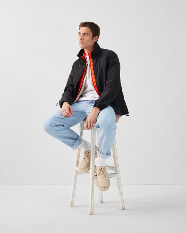 Tom Fire Red Sleeveless Down Jacket - Image 4