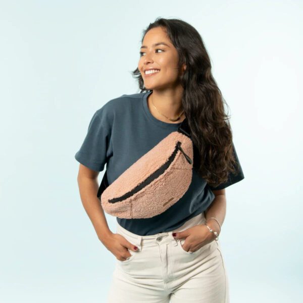 Manchester - Medium Belt Bag - Image 2