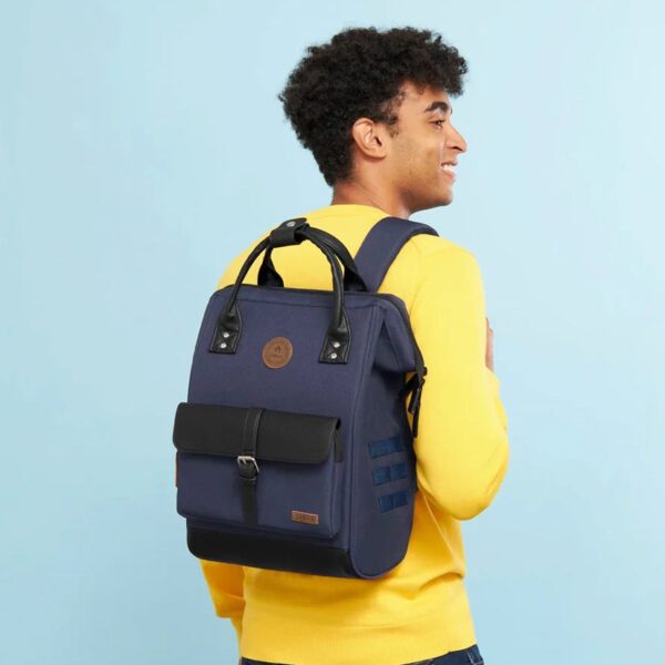 Adventurer Medium Dusseldorf Backpack - Image 2