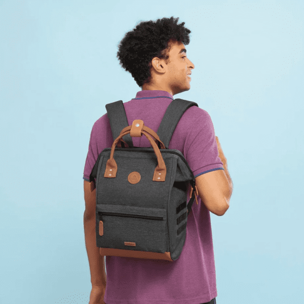 Adventurer Medium London Backpack - Image 2