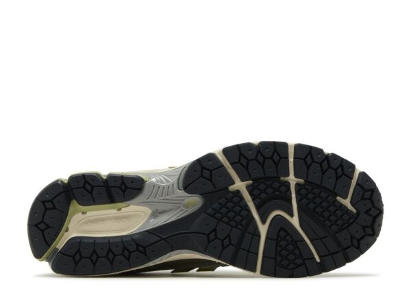 New Balance 1906R Cactus - Image 4