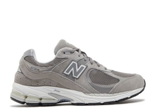 New-Balance-2002R-Grey-White-1.jpg