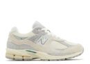 New-Balance-2002R-Linen-1.jpg