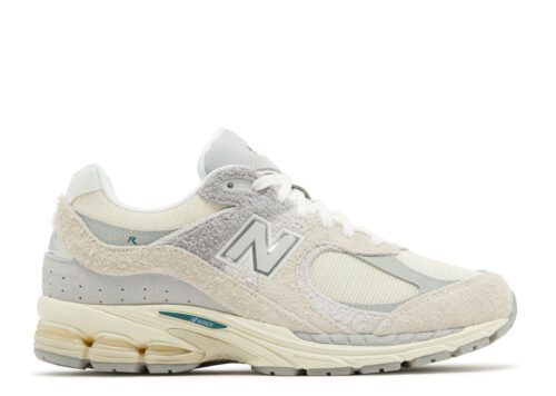 New-Balance-2002R-Linen-1.jpg