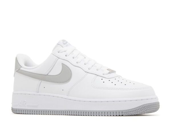 Nike Air Force 1 Low '07 White Light Smoke Gray - Image 2