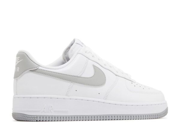 Nike Air Force 1 Low '07 White Light Smoke Gray - Image 3