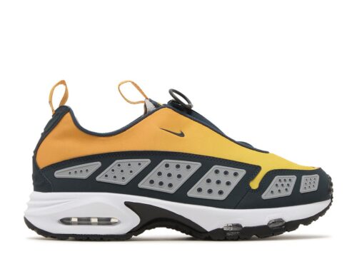 Nike-Air-Max-Sunder-Canyon-Gold-Deep-Ocean-1.jpg