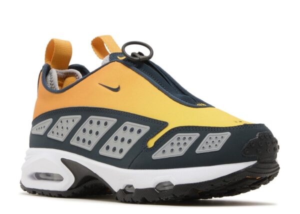 Nike Air Max Sunder Canyon Gold Deep Ocean - Image 2