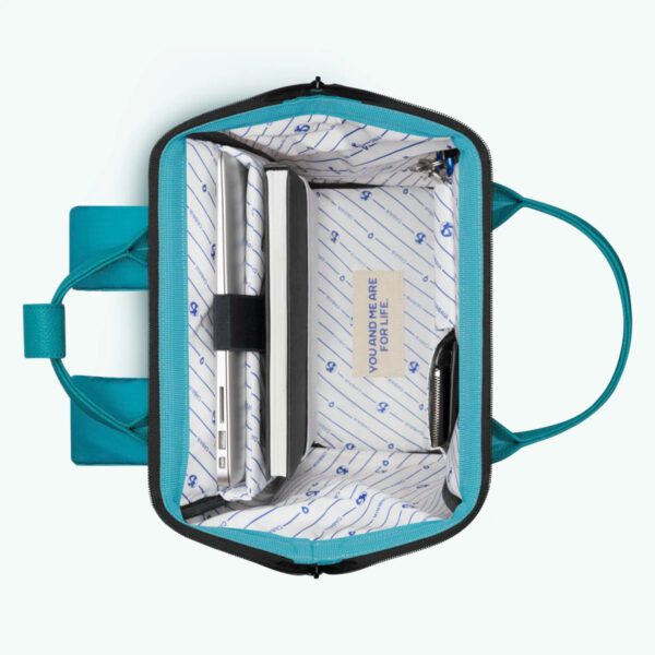 Adventurer Medium Belgrade Backpack - Image 3
