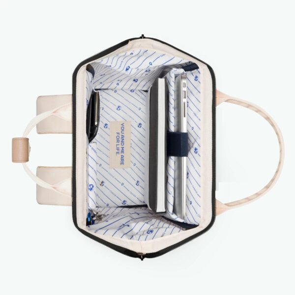 Adventurer Medium Cape Town Backpack - Image 2