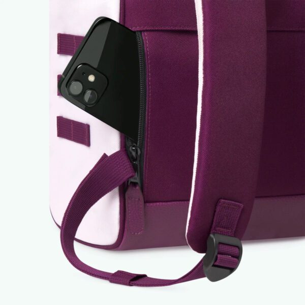 Kingston Adventurer Medium Backpack - Image 10