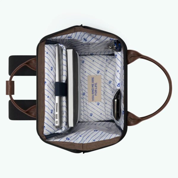 Adventurer Medium Managua Backpack - Image 3