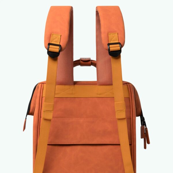 Adventurer Medium Tanta Backpack - Image 9