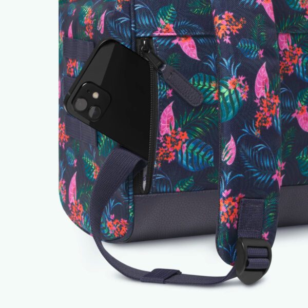 Adventurer Medium Oran Backpack - Image 9