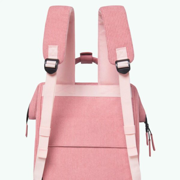 Adventurer Medium Gold Coast Backpack - Image 9