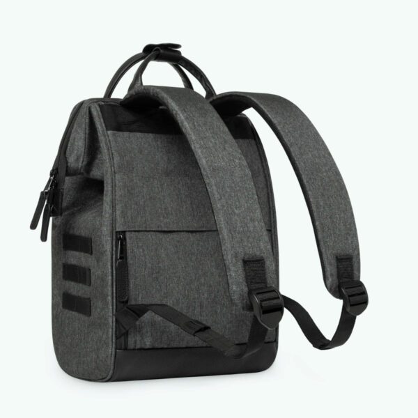 Adventurer Medium backpack Luxembourg - Image 8