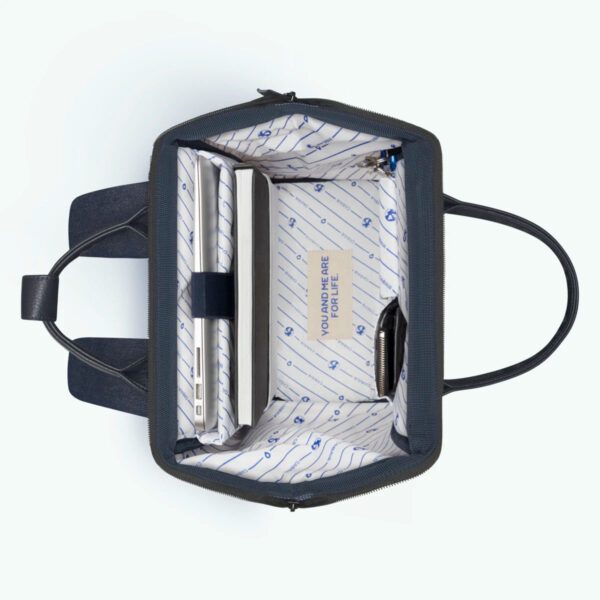 Adventurer Medium Namur Backpack - Image 3