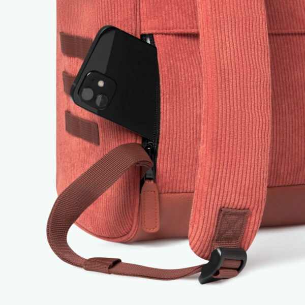 Adventurer Medium Newcastle Backpack - Image 10