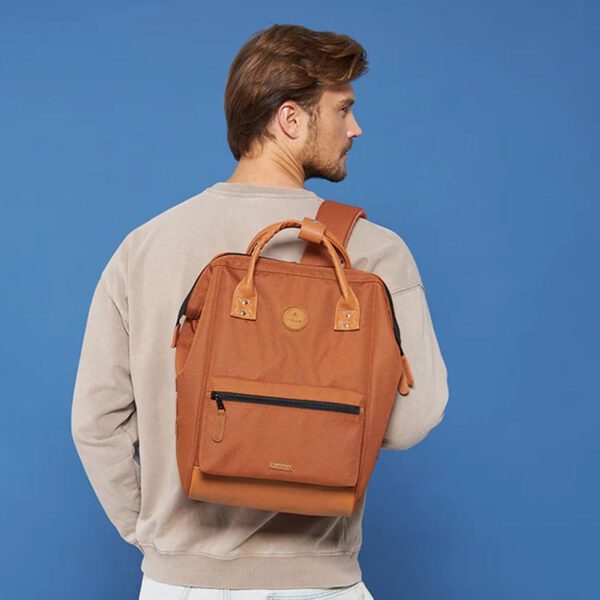 Adventurer Medium Turin Backpack - Image 2