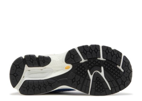 New Balance 2002R Atlantic Blue - Image 4