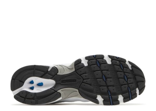New Balance 530 White Gray Navy - Image 4