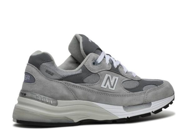 New Balance 992 Grey - Image 3