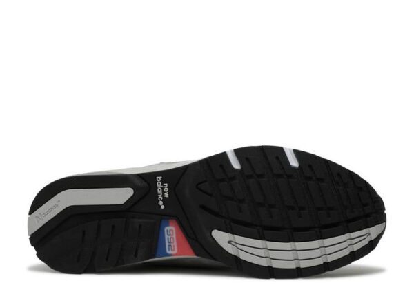 New Balance 992 Grey - Image 4