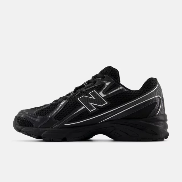 740 Shoes Black