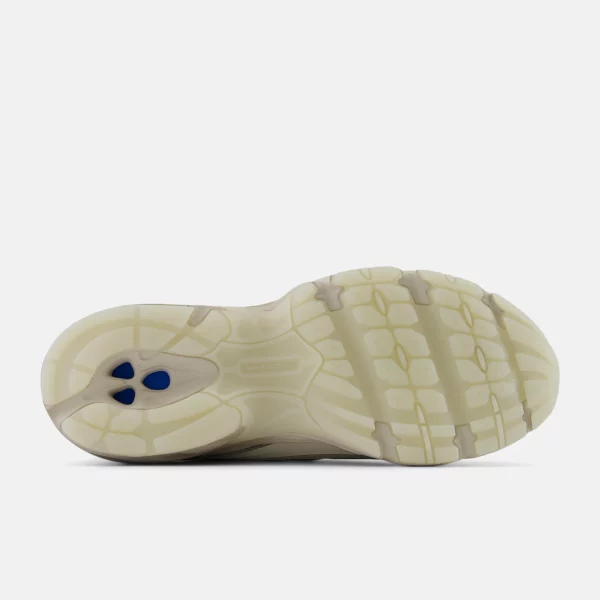 740 Shoes Moonbeam with Arid Stone and Black - Image 6