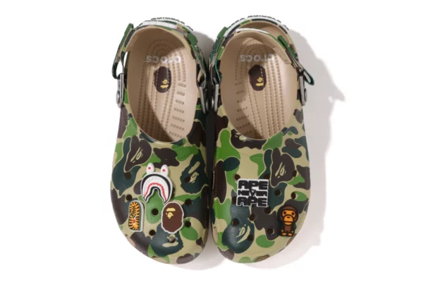 BAPE X CROCS-GREEN - Image 4
